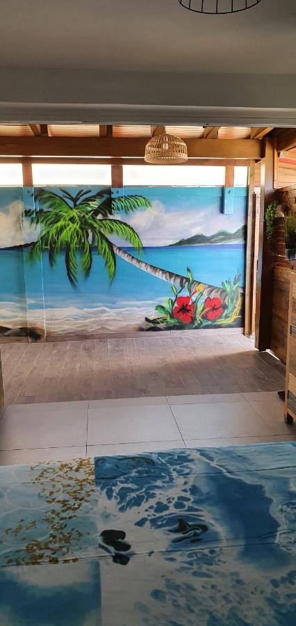 "Chez Claudia "Charmant Logement Avec Jacuzzi Privatif En Toute Intimite Sur Belle Terrasse Exterieure En Bois Et Piscine Courcelles Exterior photo
