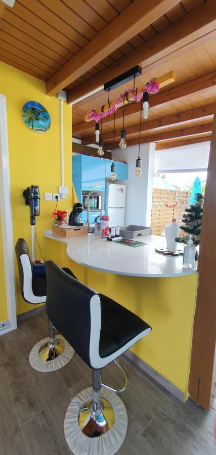 "Chez Claudia "Charmant Logement Avec Jacuzzi Privatif En Toute Intimite Sur Belle Terrasse Exterieure En Bois Et Piscine Courcelles Exterior photo