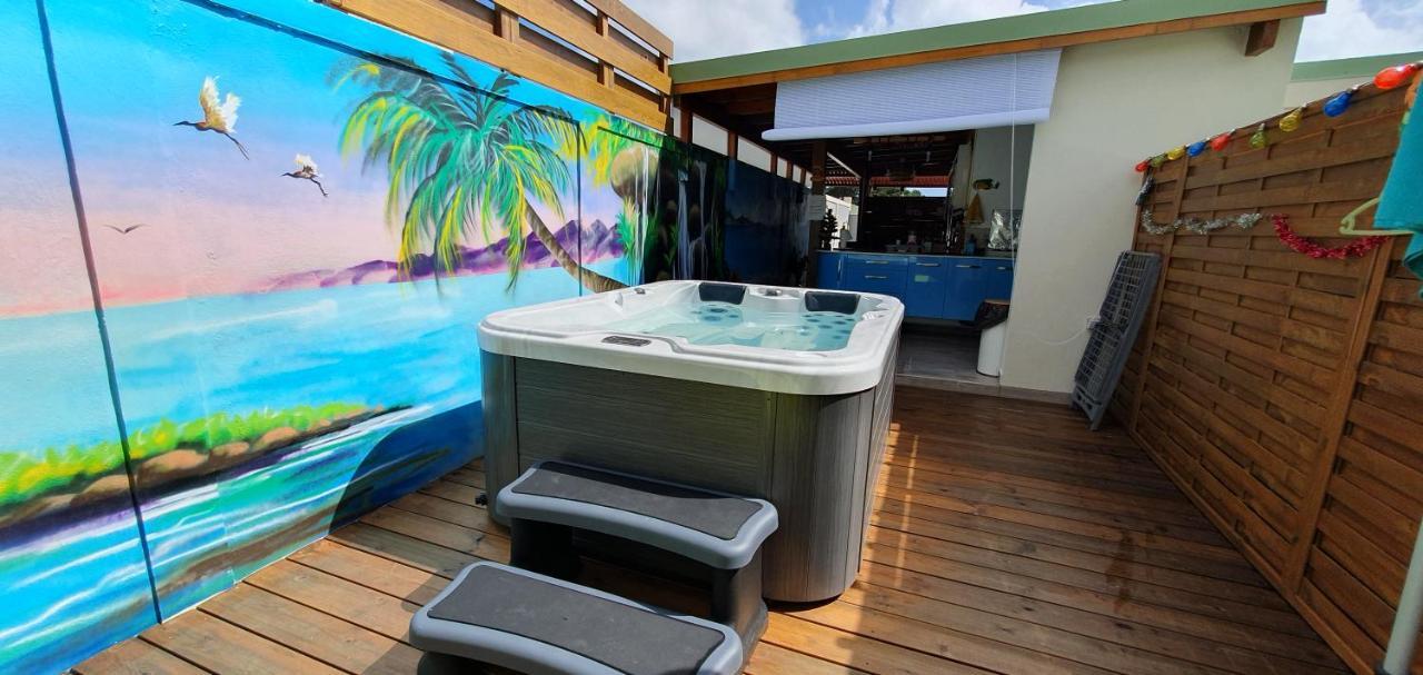 "Chez Claudia "Charmant Logement Avec Jacuzzi Privatif En Toute Intimite Sur Belle Terrasse Exterieure En Bois Et Piscine Courcelles Exterior photo